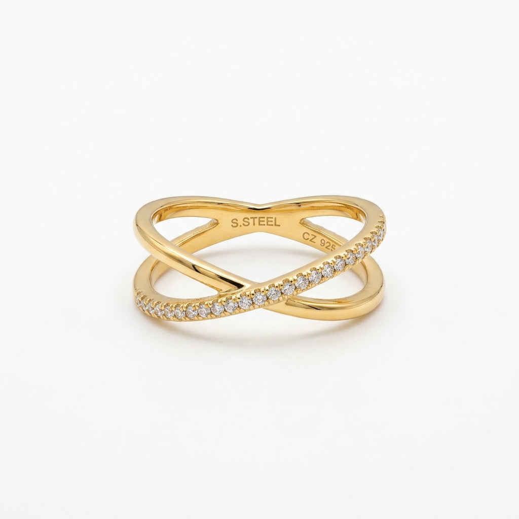Bague Croisée Dorée Sertie de Zircons Scintillants - Maison Bijoux